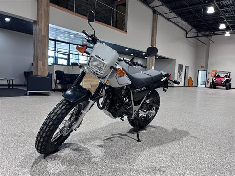 2027 Yamaha TW200 — photo 1 of 33
