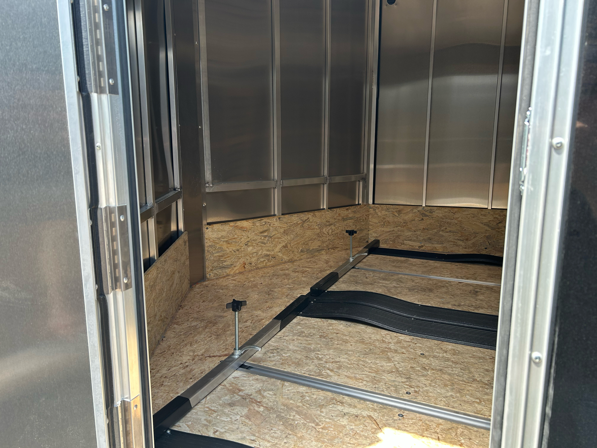 2024 Polaris Trailers Enclosed Deckover Lite Snow Trailers 12 ft. in Gorham, New Hampshire - Photo 5