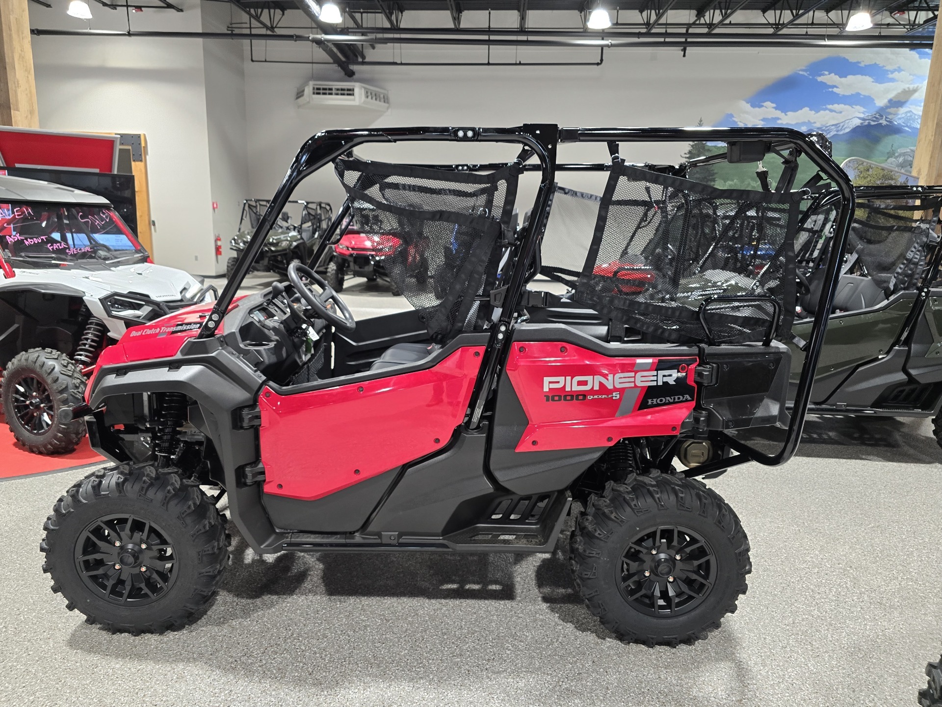 2024 Honda Pioneer 1000-5 Deluxe in Gorham, New Hampshire - Photo 3