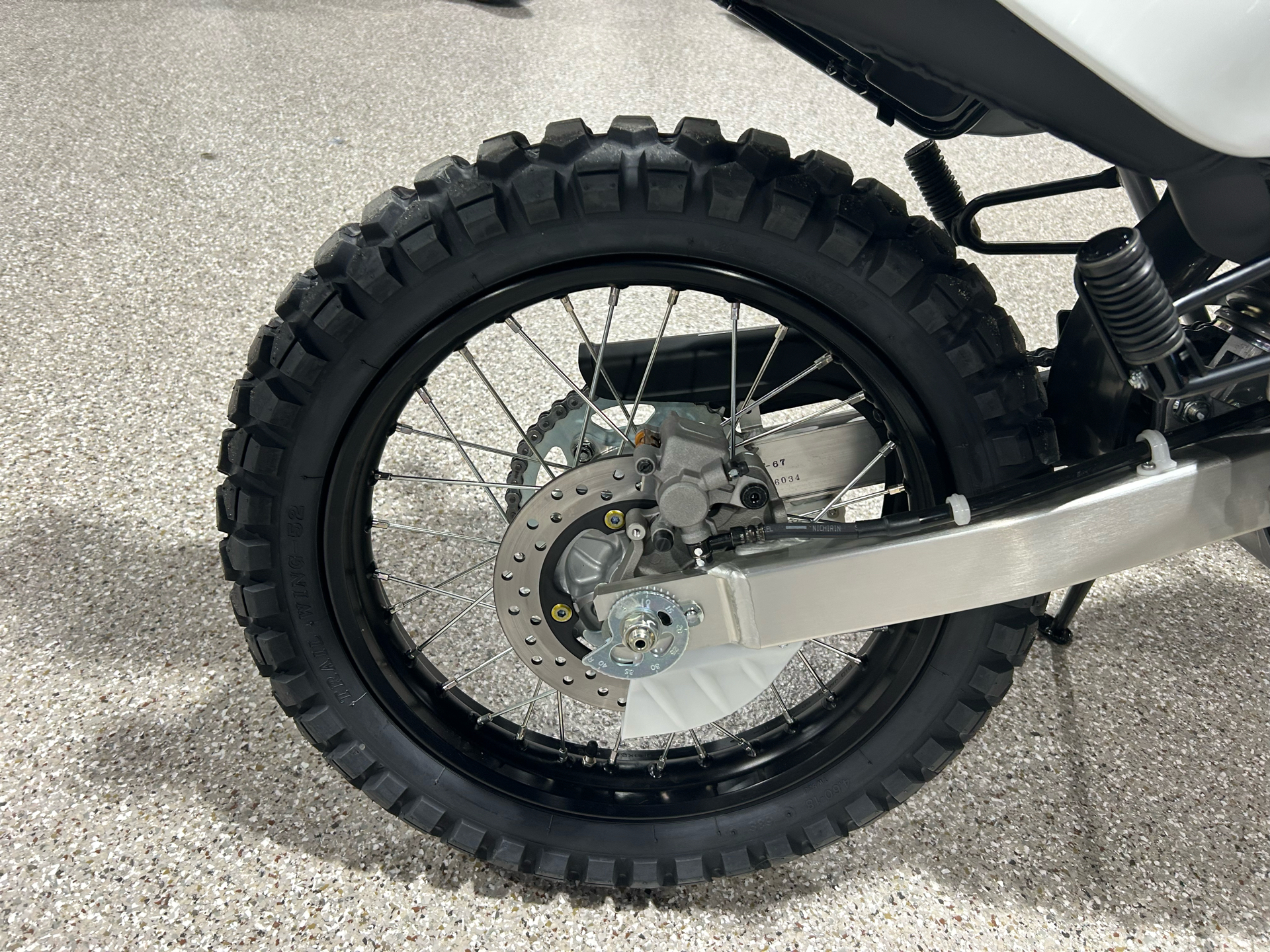 2025 Honda XR650L in Gorham, New Hampshire - Photo 7