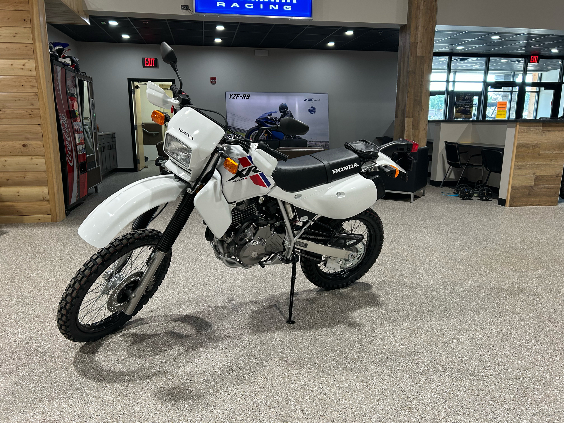 2025 Honda XR650L in Gorham, New Hampshire - Photo 4