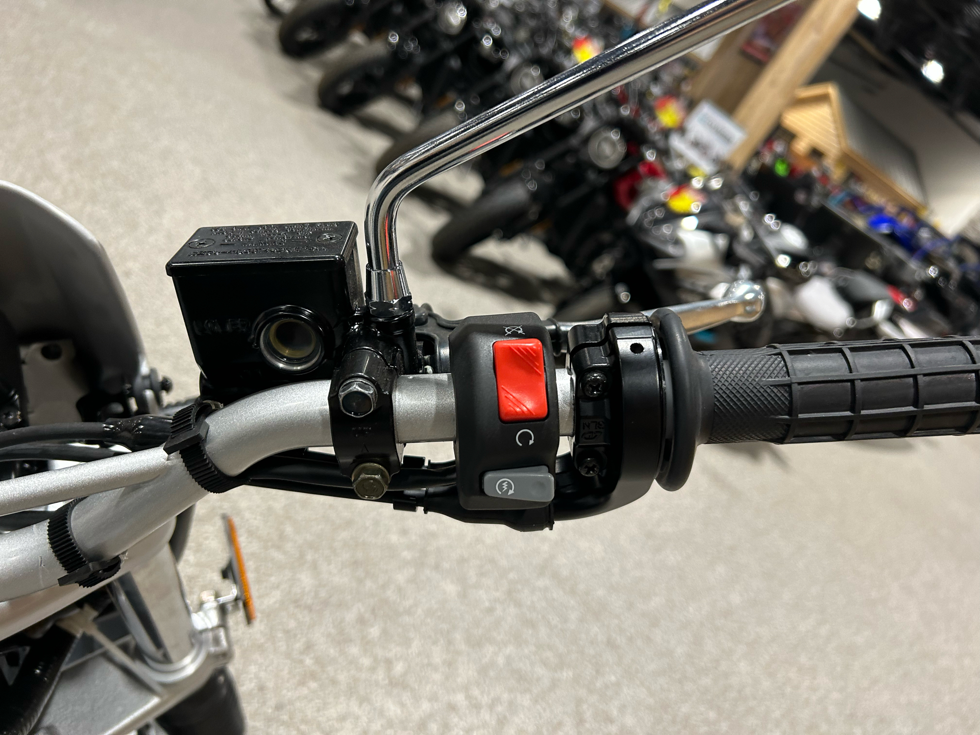 2026 Yamaha TW200 in Gorham, New Hampshire - Photo 4