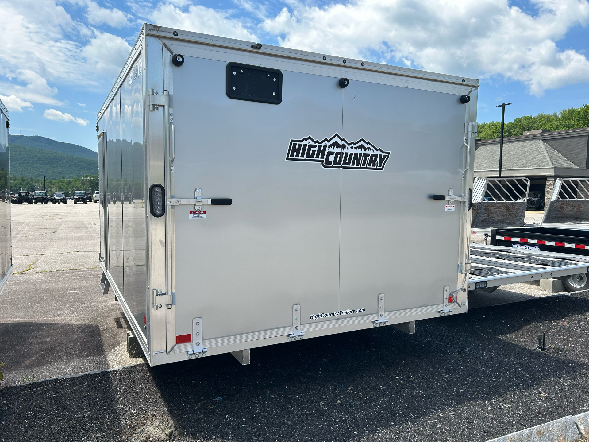 2024 Polaris Trailers Enclosed Crossover Snow 2.0 Trailers 12 ft. in Gorham, New Hampshire - Photo 8