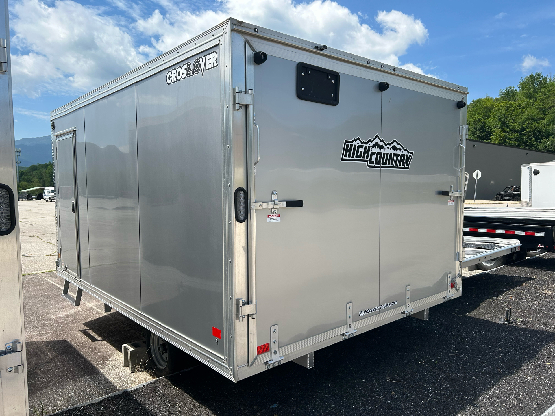 2024 Polaris Trailers Enclosed Crossover Snow 2.0 Trailers 12 ft. in Gorham, New Hampshire - Photo 9