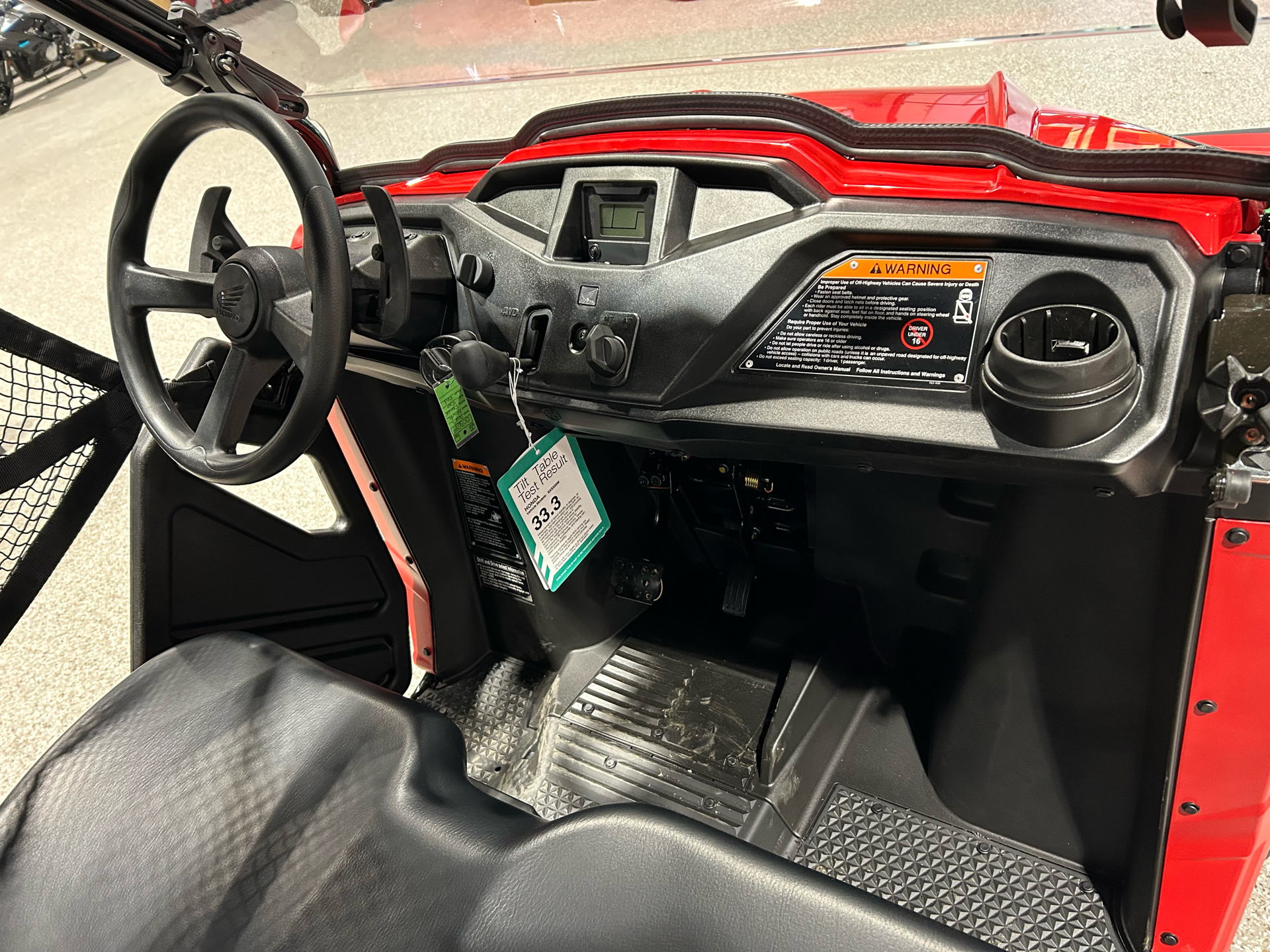 2025 Honda Pioneer 520 in Gorham, New Hampshire - Photo 3
