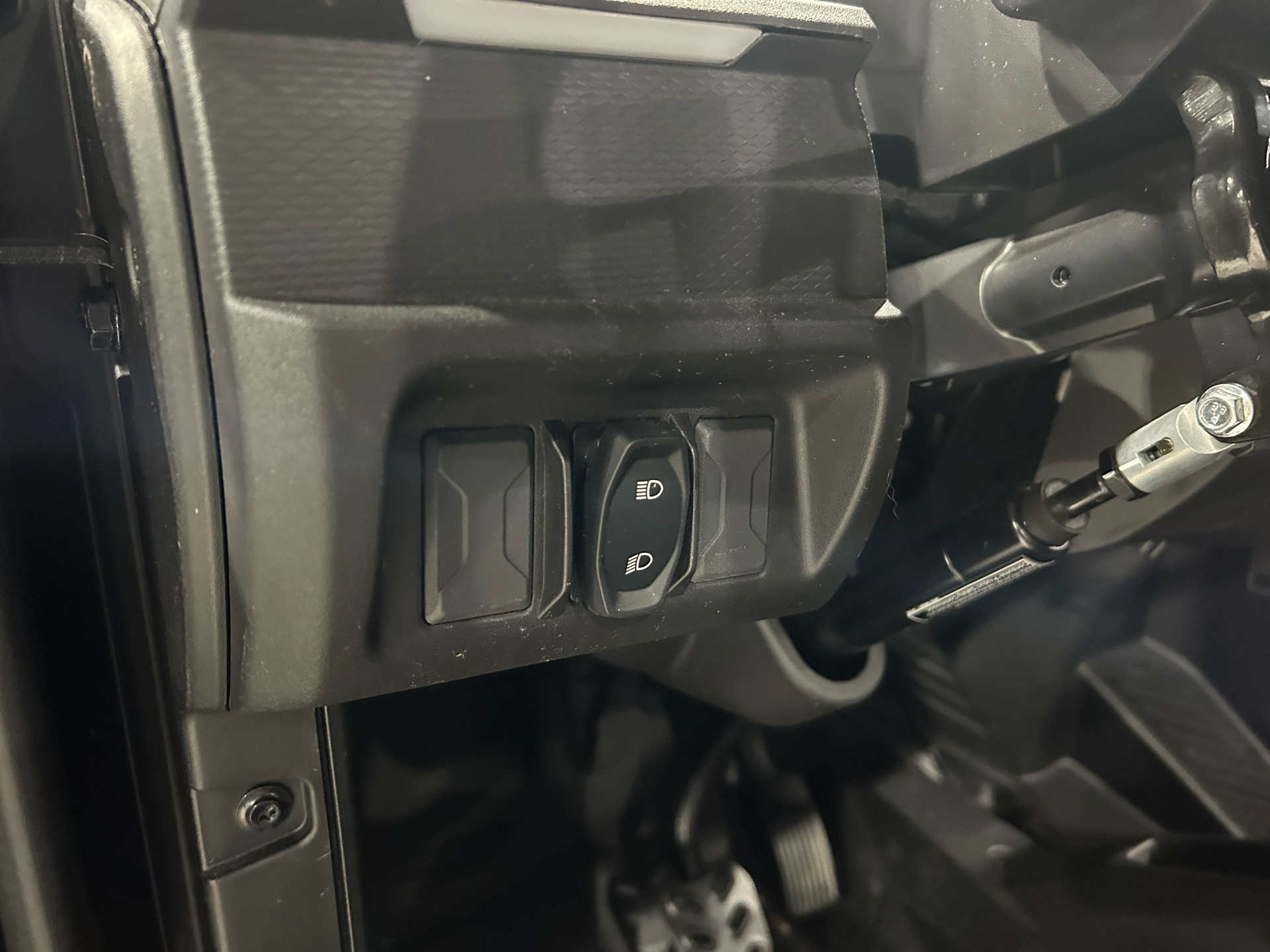 2025 CFMOTO ZForce 950 Sport in Gorham, New Hampshire - Photo 11