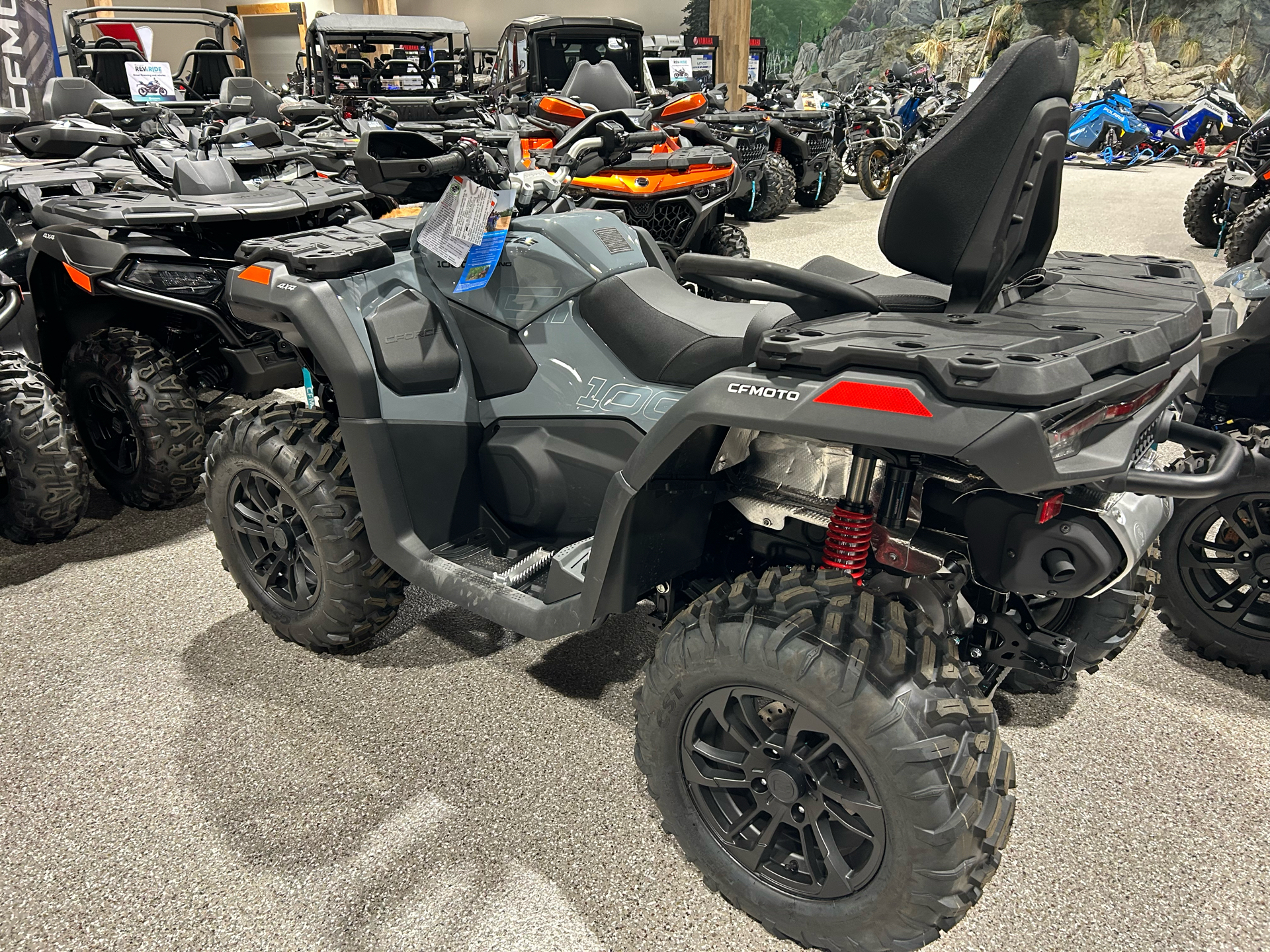 2025 CFMOTO CForce 1000 Touring in Gorham, New Hampshire - Photo 8