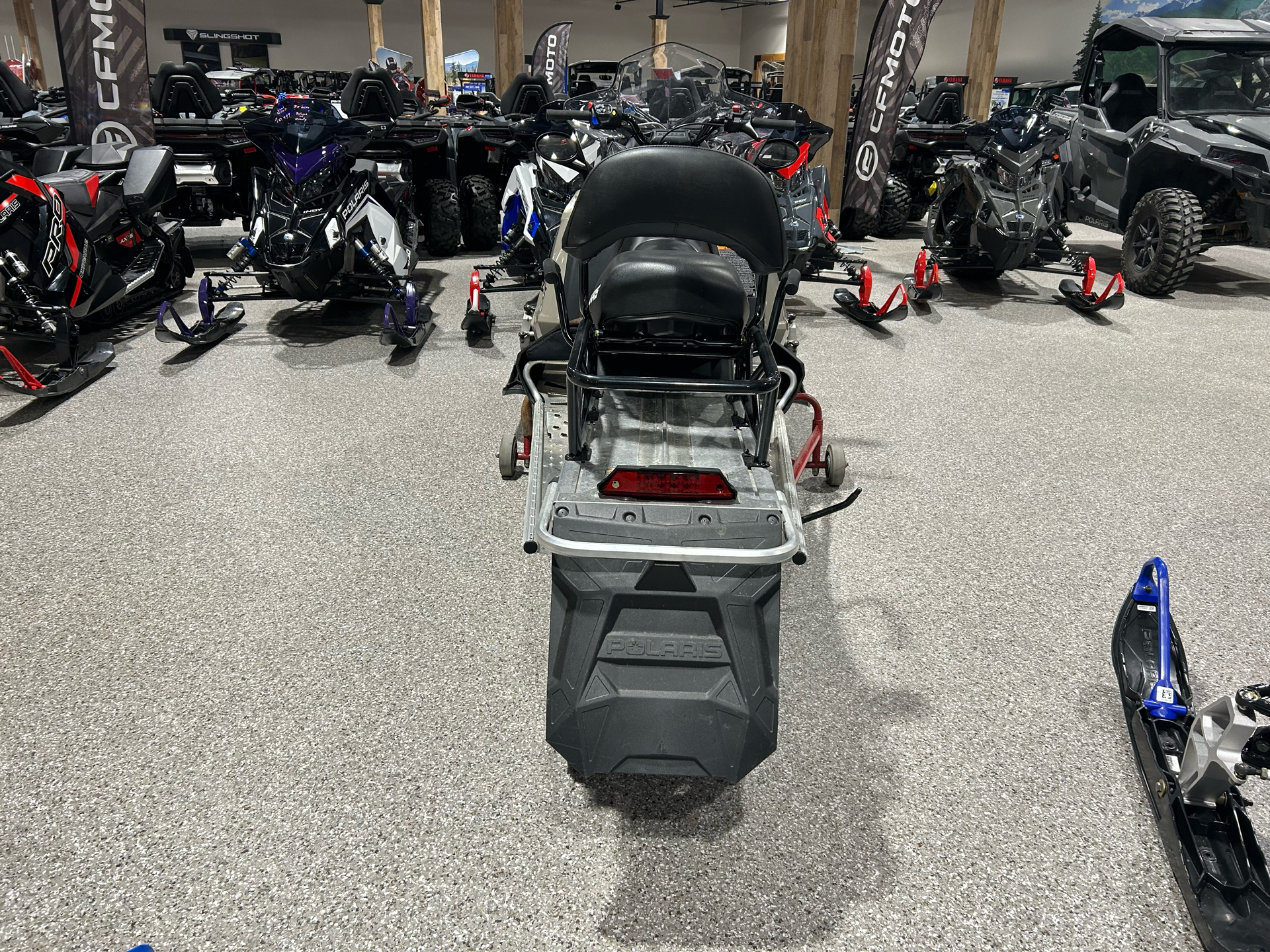 2023 Polaris 550 Indy LXT 144 ES in Gorham, New Hampshire - Photo 3