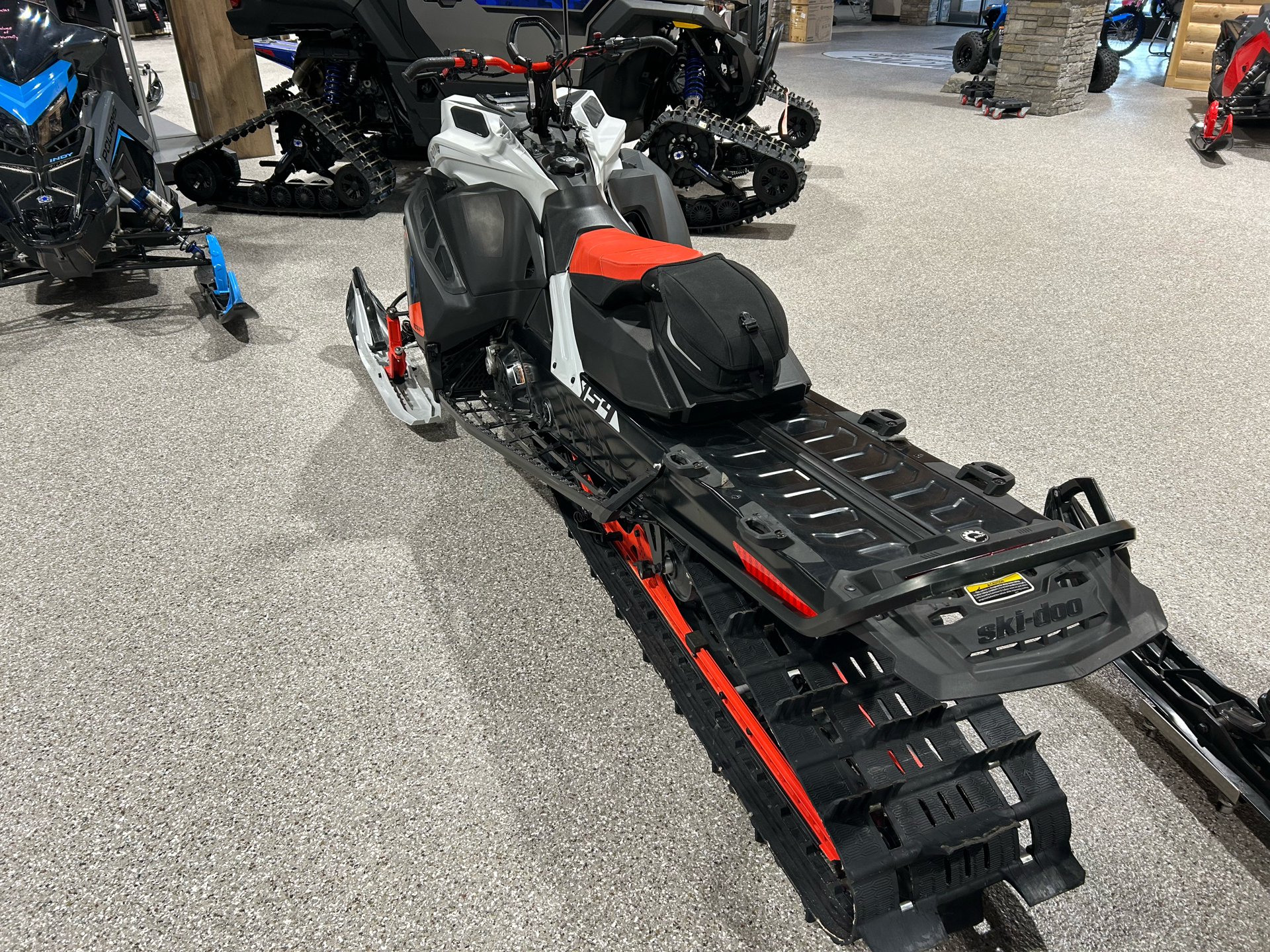 2021 Ski-Doo Summit X Expert 154 850 E-TEC SHOT PowderMax Light FlexEdge 2.5 in Gorham, New Hampshire - Photo 5