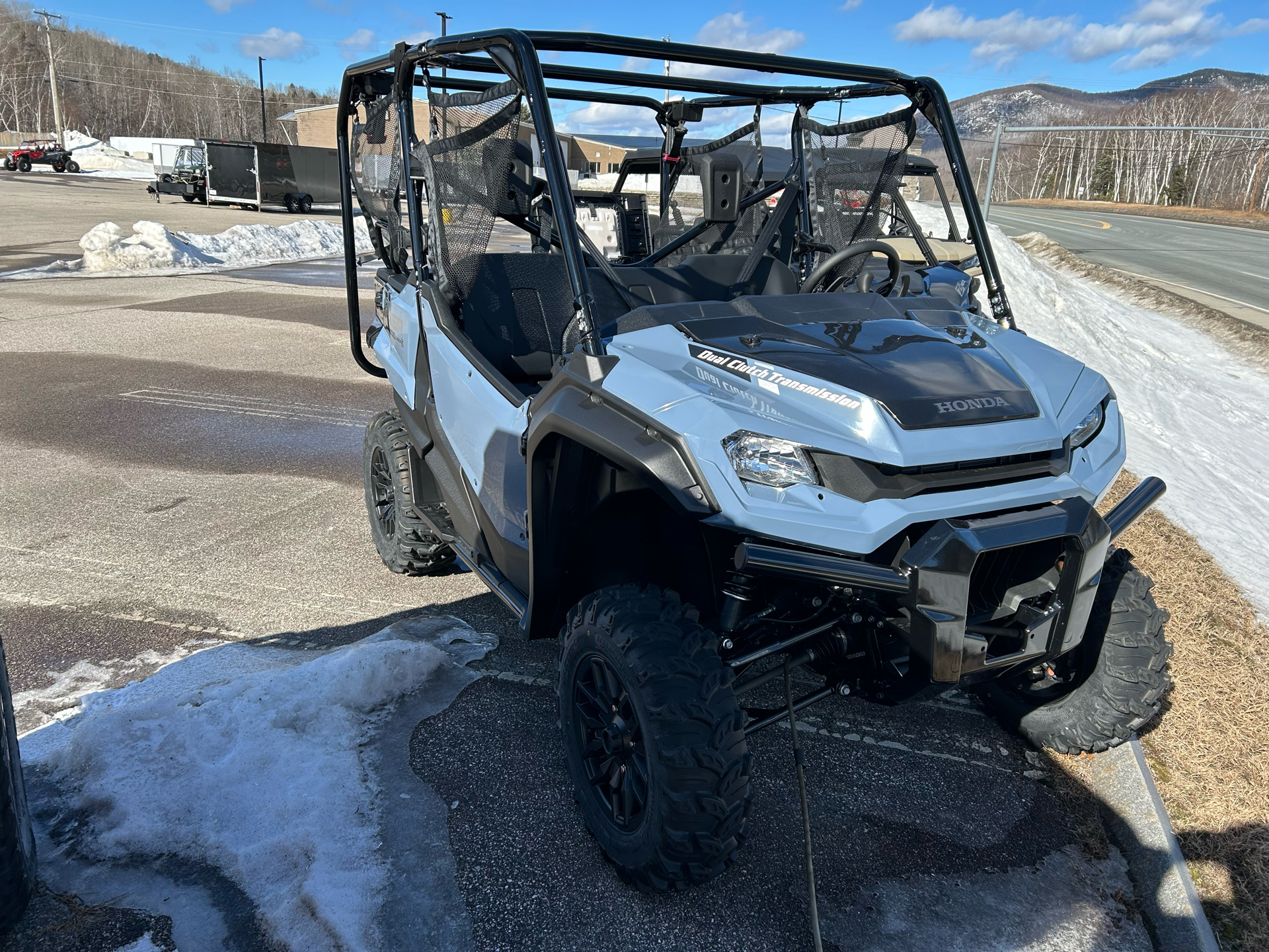 2024 Honda Pioneer 1000-5 Deluxe in Gorham, New Hampshire - Photo 11