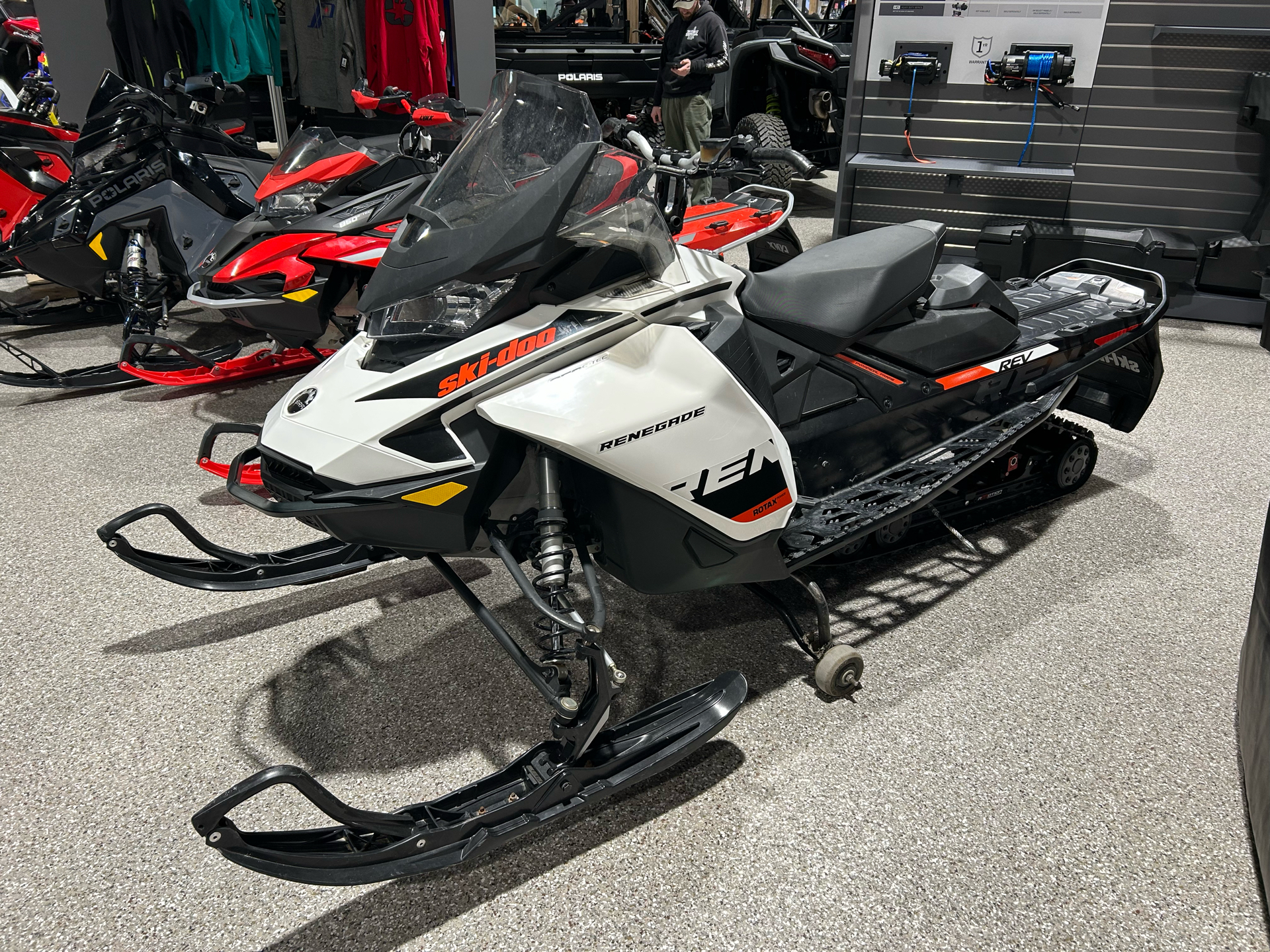 2019 Ski-Doo Renegade Adrenaline 850 E-TEC in Gorham, New Hampshire - Photo 3
