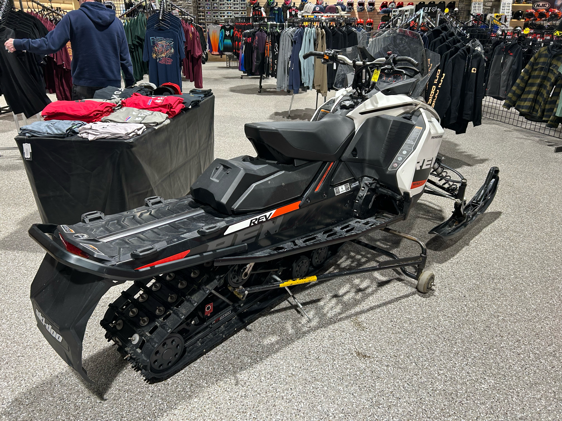 2019 Ski-Doo Renegade Adrenaline 850 E-TEC in Gorham, New Hampshire - Photo 5