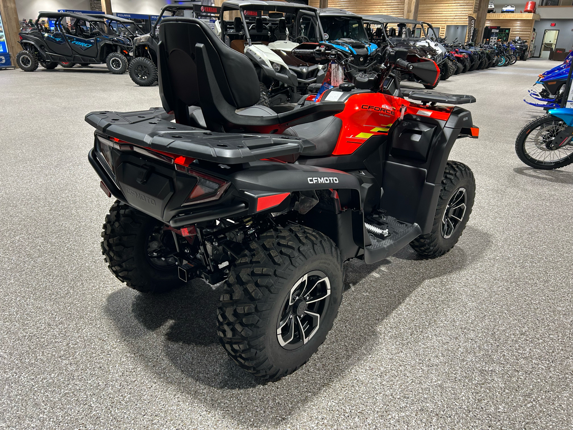 2024 CFMOTO CForce 600 Touring in Gorham, New Hampshire - Photo 5