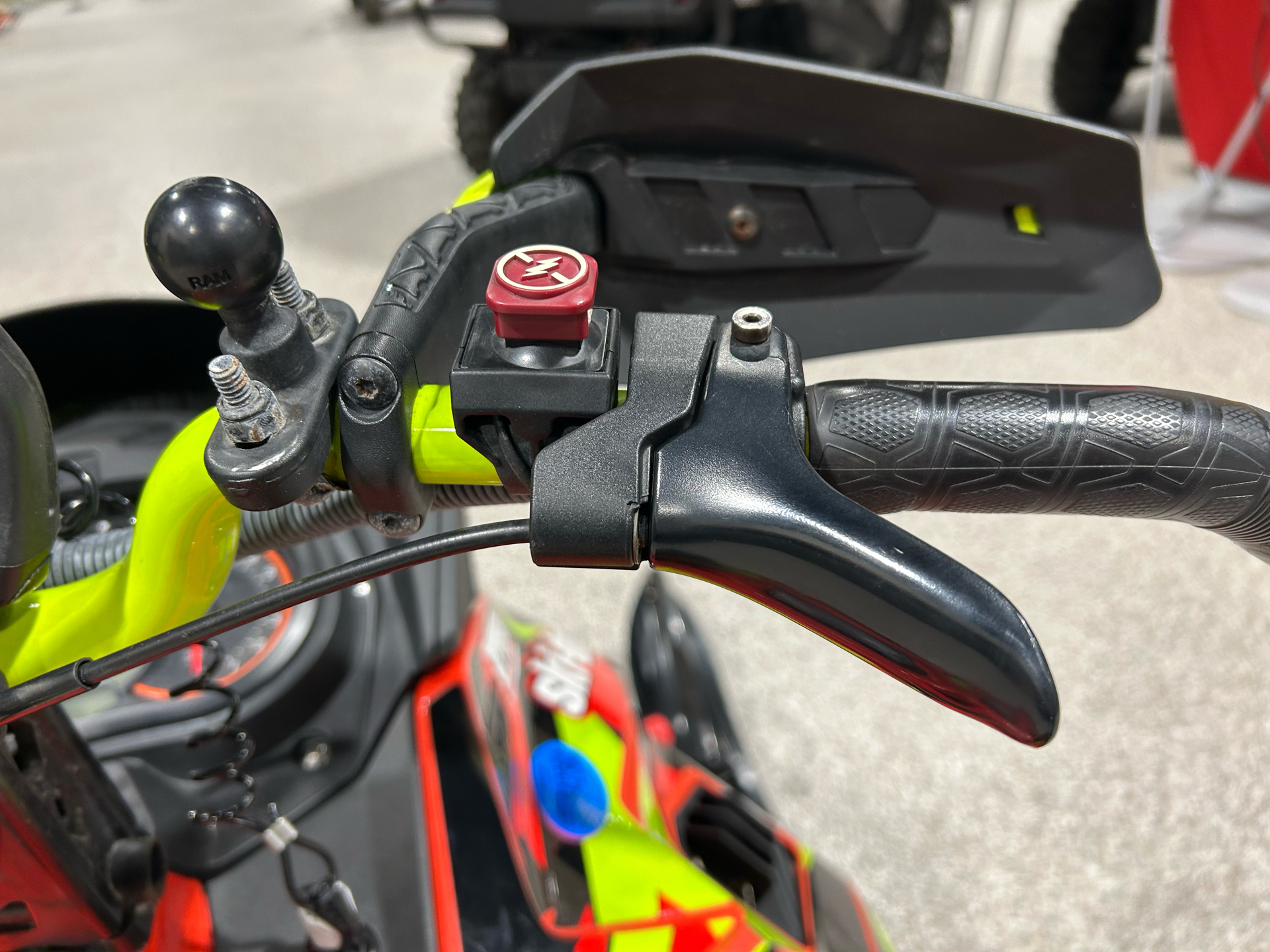 2016 Ski-Doo Freeride 146 800R E-TEC, PowderMax 2.5" in Gorham, New Hampshire - Photo 11