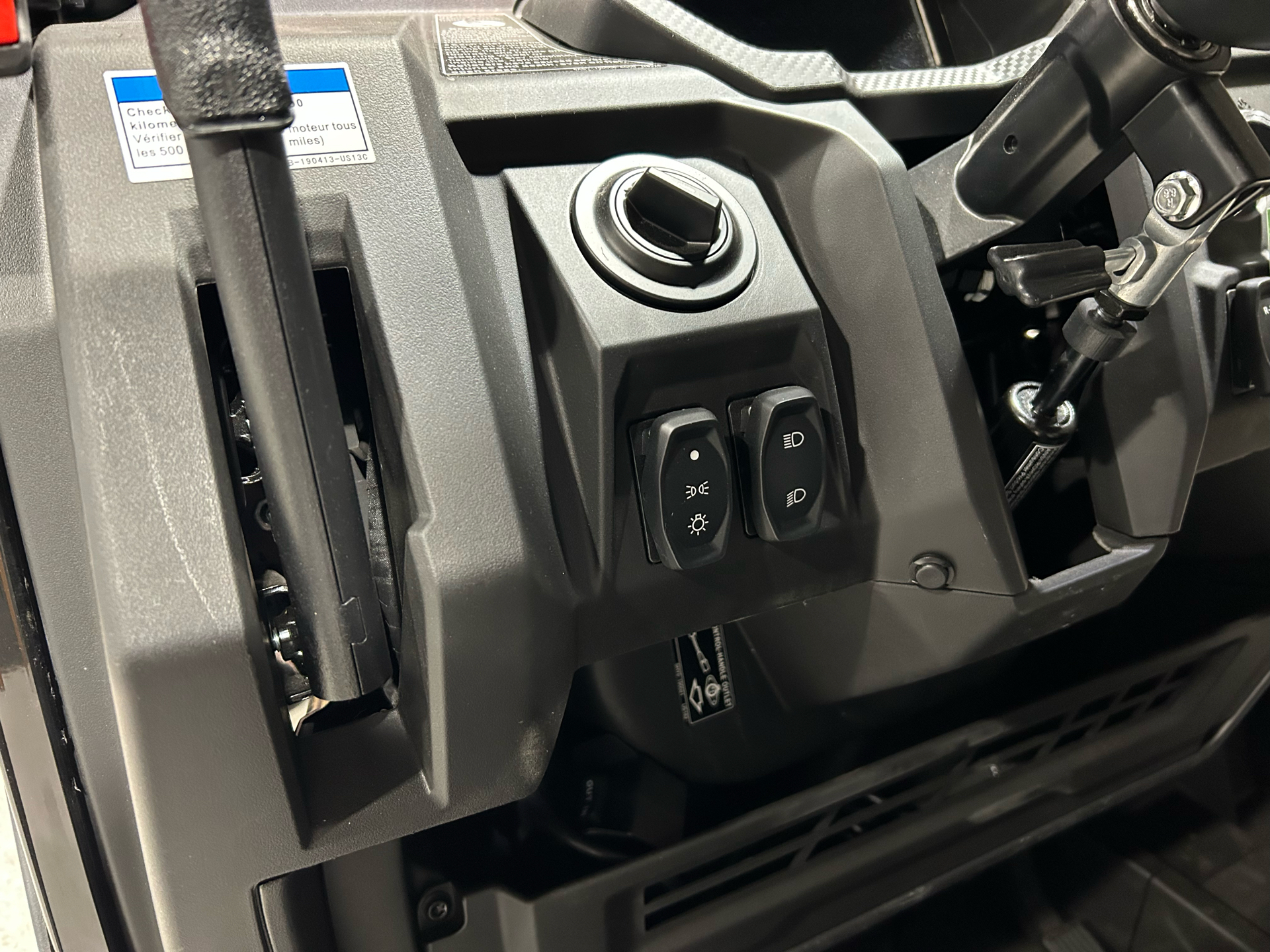 2025 CFMOTO UForce 800 XL in Gorham, New Hampshire - Photo 14