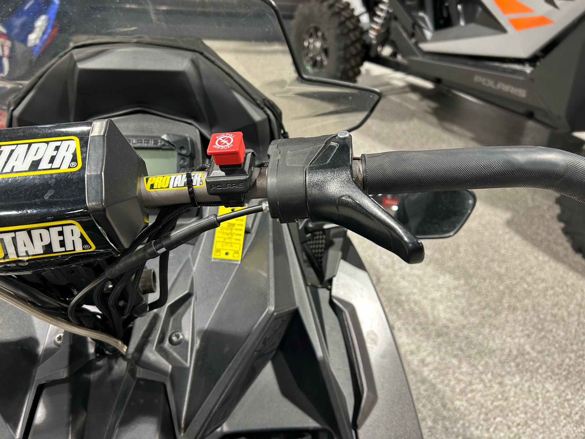 2018 Polaris 800 Switchback Assault 144 ES in Gorham, New Hampshire - Photo 4