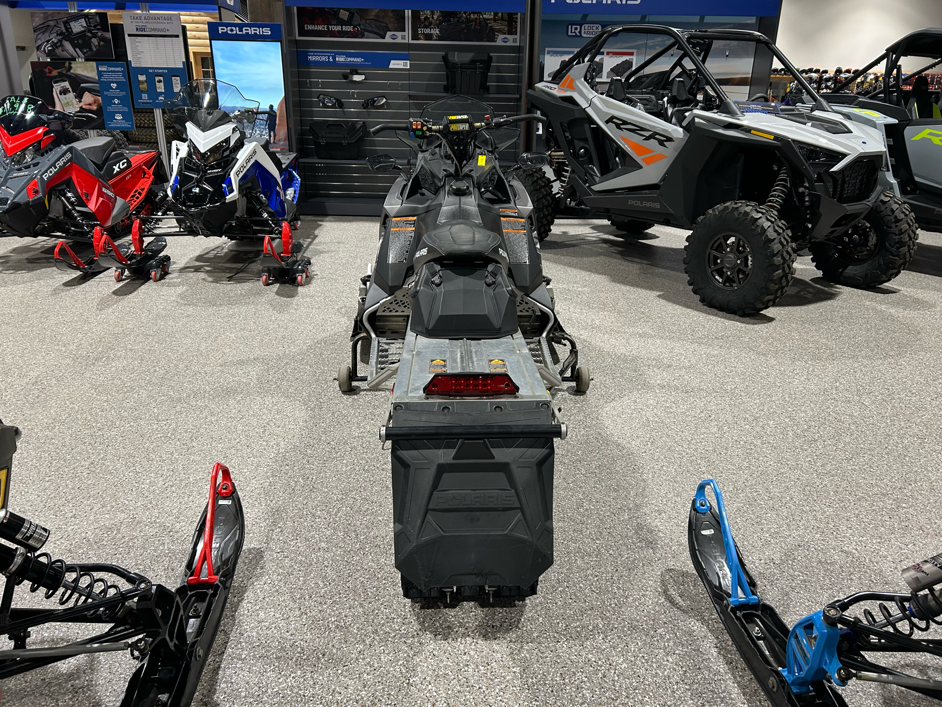 2018 Polaris 800 Switchback Assault 144 ES in Gorham, New Hampshire - Photo 10