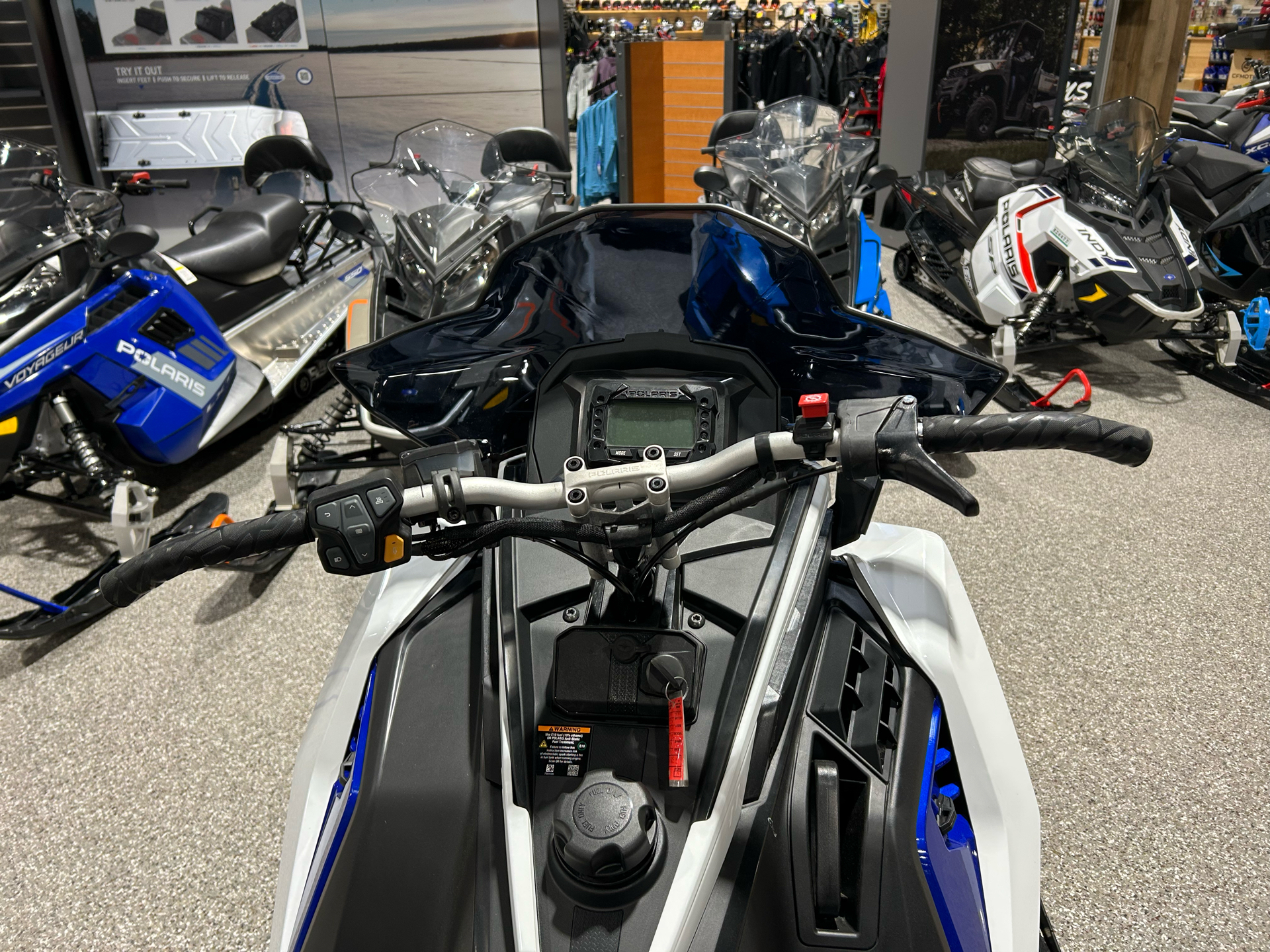 2023 Polaris 850 Indy XC 137 in Gorham, New Hampshire - Photo 2