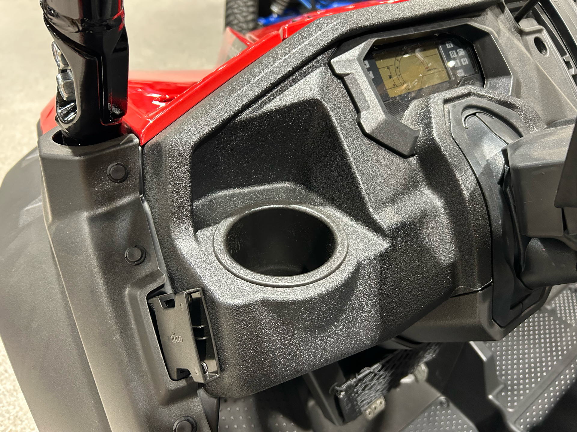 2025 Honda Pioneer 1000 Deluxe in Gorham, New Hampshire - Photo 11