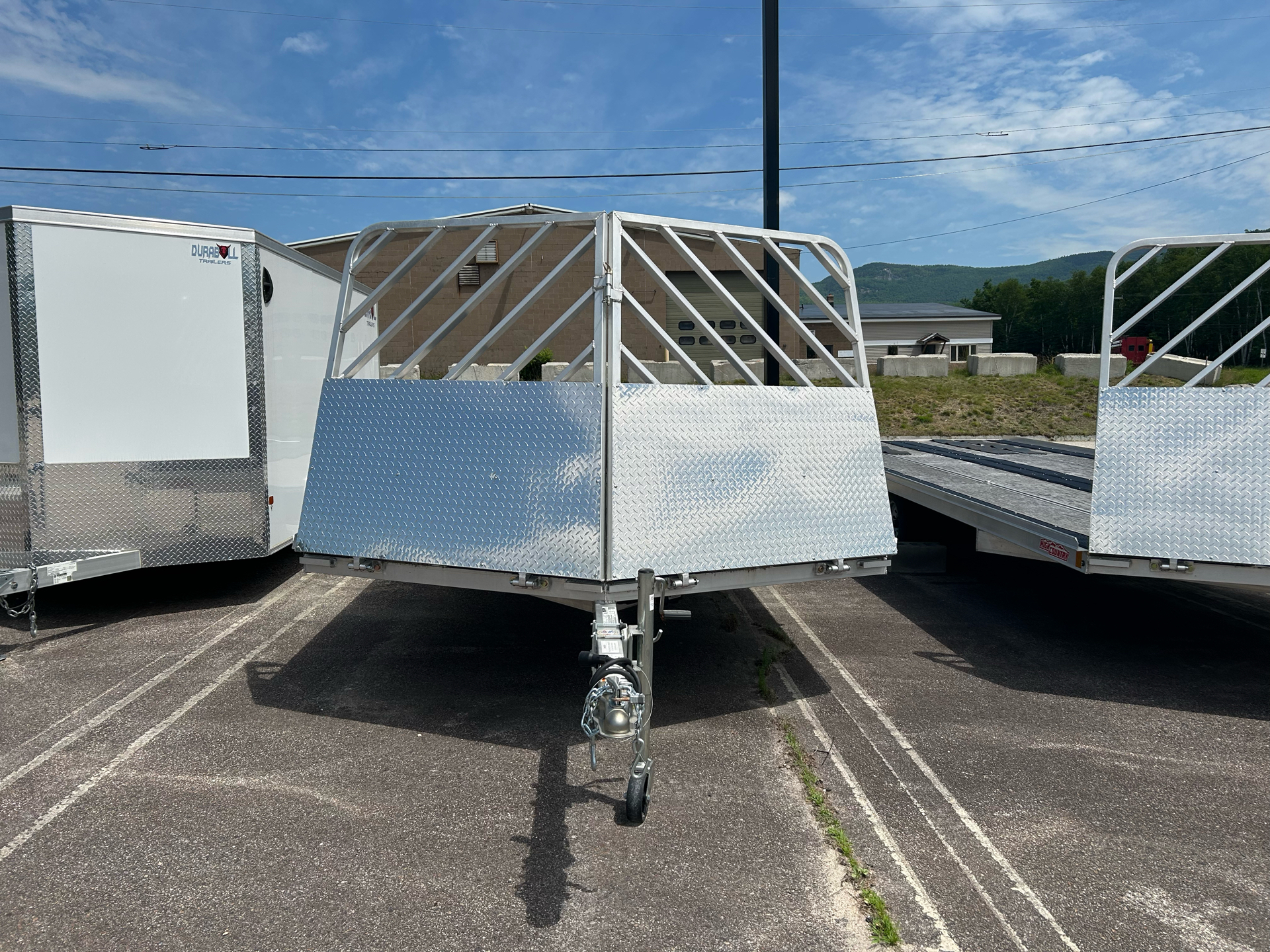 2023 Polaris Trailers PFS101x22LV in Gorham, New Hampshire - Photo 2