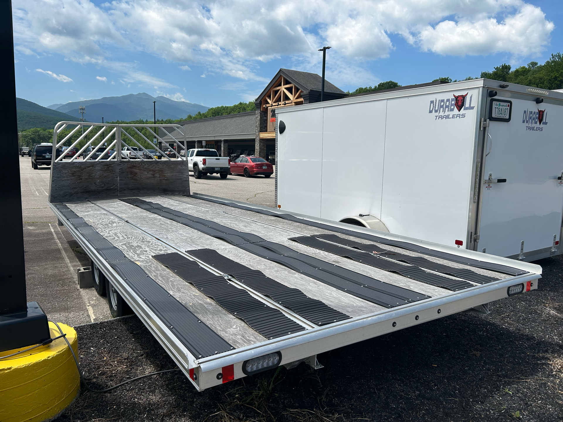 2023 Polaris Trailers PFS101x22LV in Gorham, New Hampshire - Photo 4