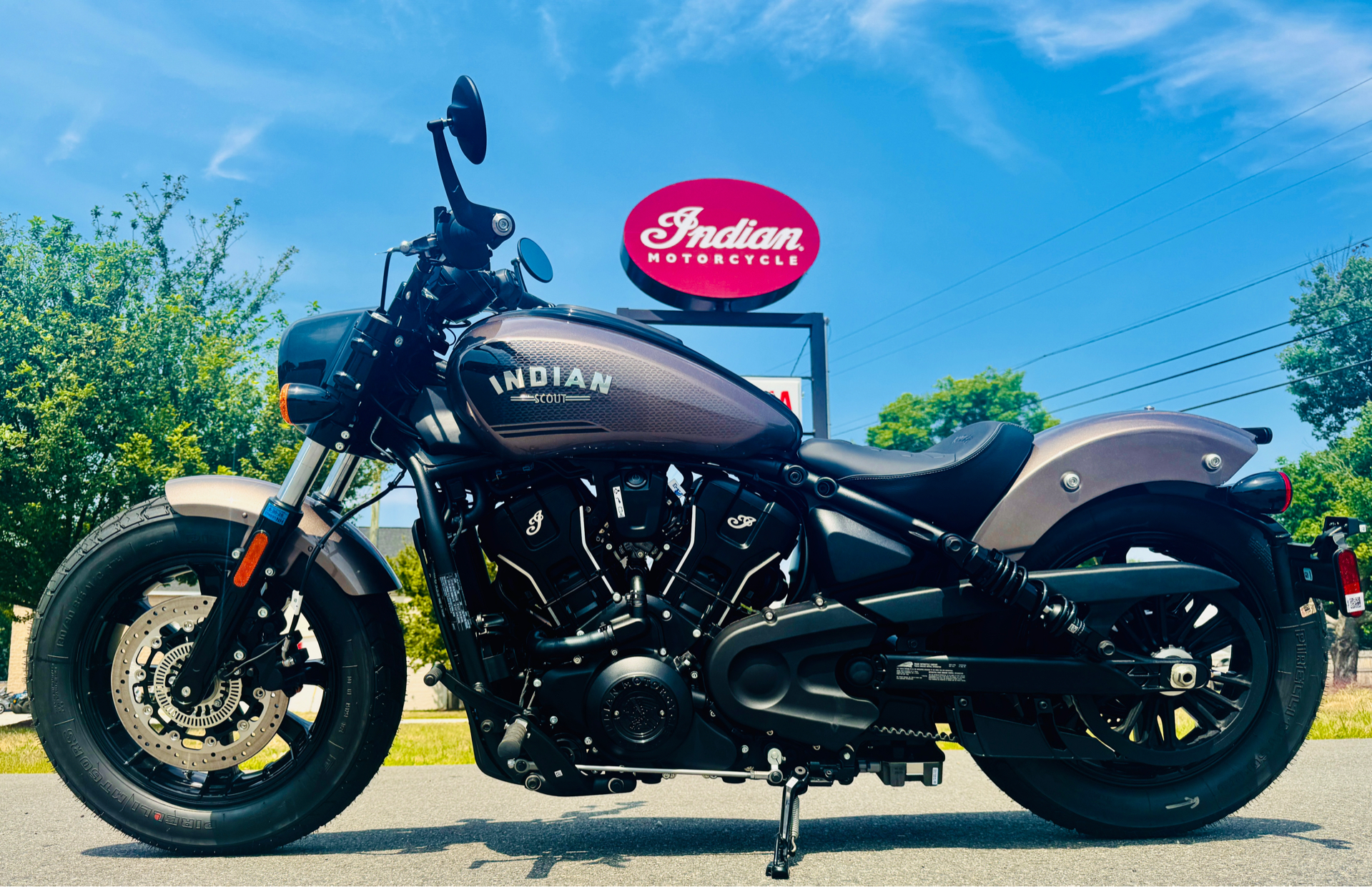 2025 Indian Motorcycle Scout® Bobber Limited +Tech in Manchester, New Hampshire - Photo 8