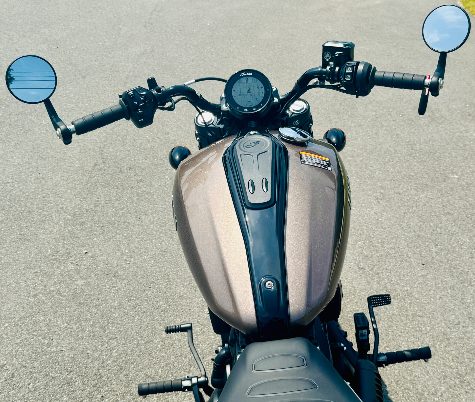 2025 Indian Motorcycle Scout® Bobber Limited +Tech in Manchester, New Hampshire - Photo 4