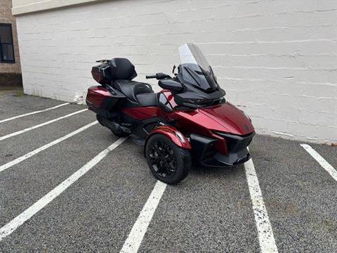 2024 Can-Am Spyder RT Limited in Manchester, New Hampshire - Photo 2