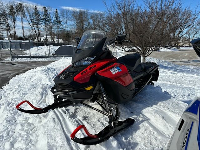 2020 Ski-Doo Renegade Enduro 900 ACE Turbo ES in Manchester, New Hampshire - Photo 5