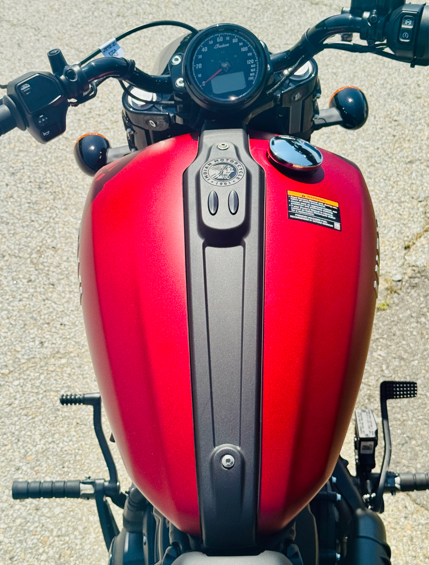2025 Indian Motorcycle Scout® Bobber Limited in Manchester, New Hampshire - Photo 17