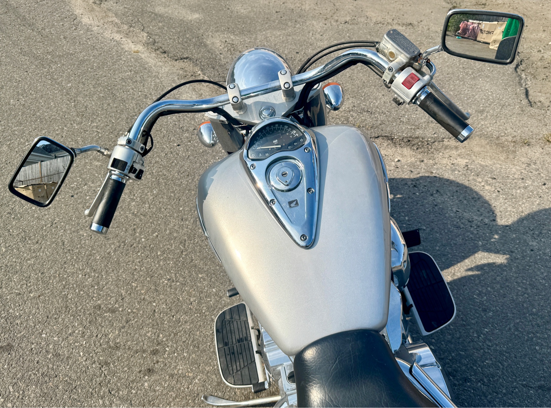 2006 Honda VTX™1300R in Manchester, New Hampshire - Photo 2