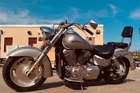 2006 Honda VTX™1300R in Manchester, New Hampshire - Photo 10