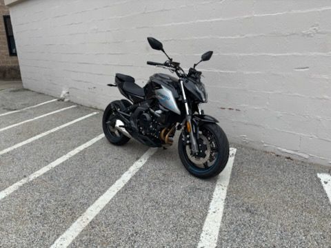 2022 CFMOTO 650NK in Manchester, New Hampshire - Photo 2