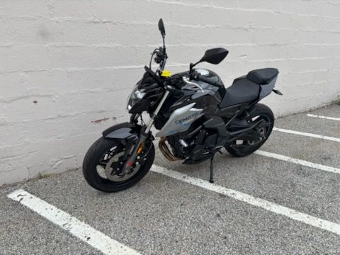2022 CFMOTO 650NK in Manchester, New Hampshire - Photo 4
