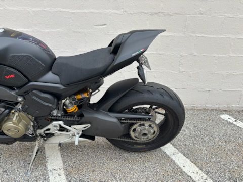 2022 Ducati Streetfighter V4 S in Manchester, New Hampshire - Photo 12