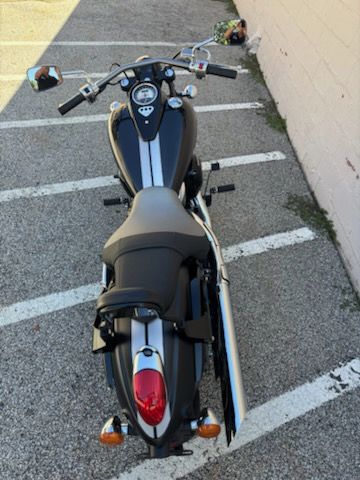 2010 Kawasaki Vulcan® 900 Custom in Manchester, New Hampshire - Photo 14