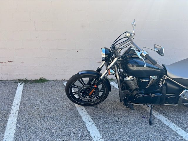 2010 Kawasaki Vulcan® 900 Custom in Manchester, New Hampshire - Photo 10