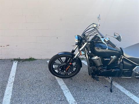 2010 Kawasaki Vulcan® 900 Custom in Manchester, New Hampshire - Photo 10