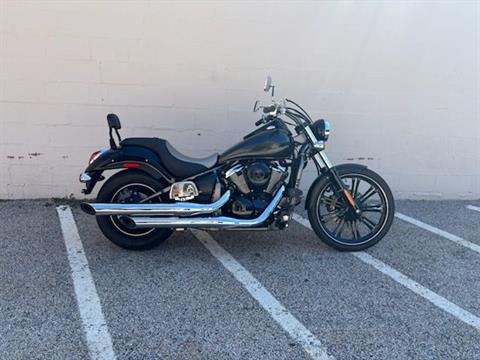 2010 Kawasaki Vulcan® 900 Custom in Manchester, New Hampshire - Photo 1