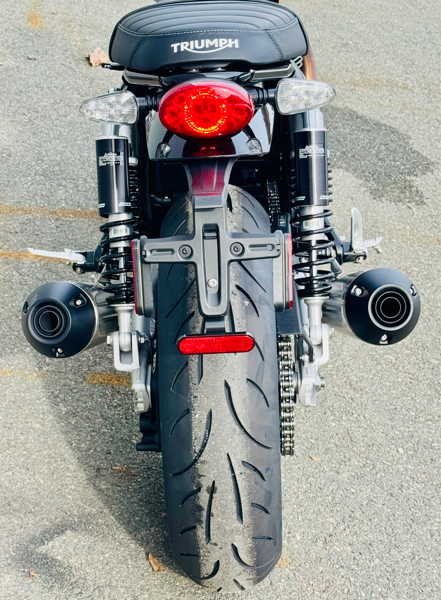 2025 Triumph Speed Twin 1200 in Manchester, New Hampshire - Photo 4