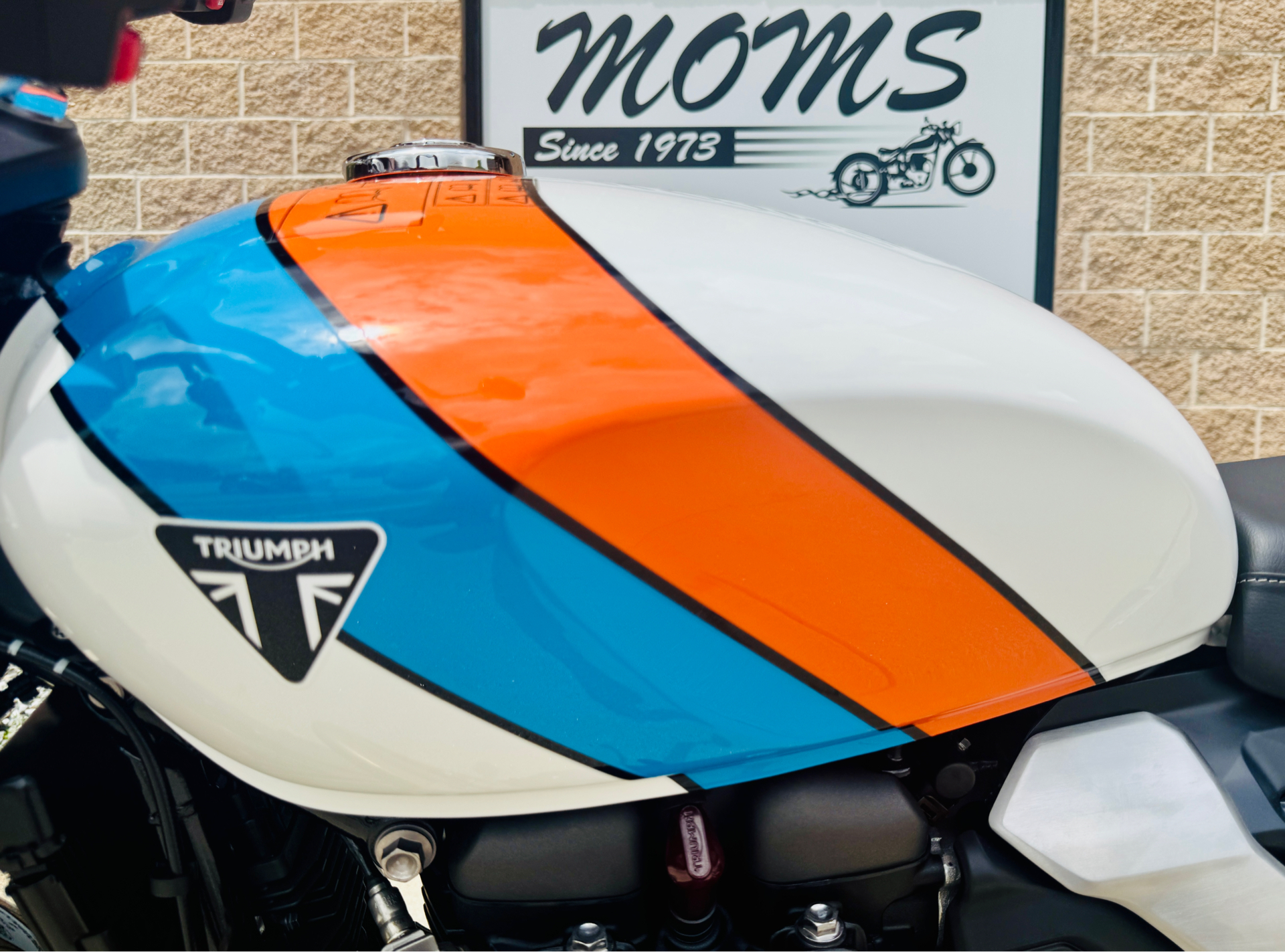 2025 Triumph Speed Twin 900 in Manchester, New Hampshire - Photo 2