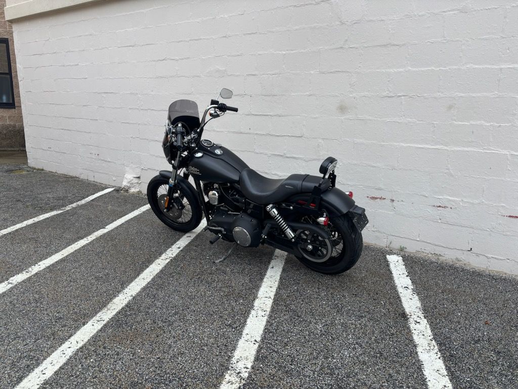 2015 Harley-Davidson Street Bob® in Manchester, New Hampshire - Photo 6