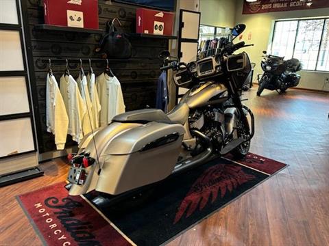 2024 Indian Motorcycle Chieftain® Dark Horse® Icon with PowerBand Audio Package in Manchester, New Hampshire - Photo 3