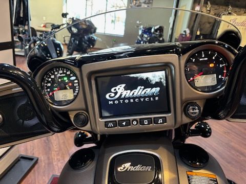 2024 Indian Motorcycle Chieftain® Dark Horse® Icon with PowerBand Audio Package in Manchester, New Hampshire - Photo 12