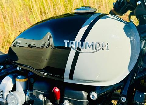 2024 Triumph Bonneville Bobber in Manchester, New Hampshire - Photo 2