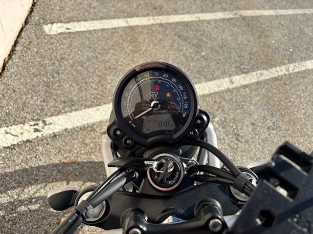 2019 Triumph Street Scrambler in Manchester, New Hampshire - Photo 15