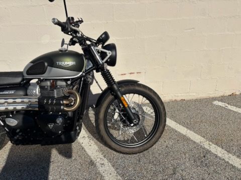 2019 Triumph Street Scrambler in Manchester, New Hampshire - Photo 9
