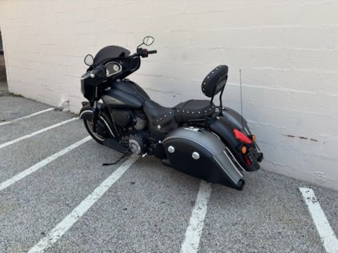2017 Indian Motorcycle Chieftain Dark Horse® in Manchester, New Hampshire - Photo 6