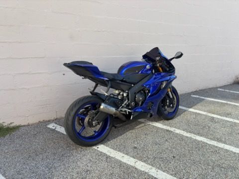 2018 Yamaha YZF-R6 in Manchester, New Hampshire - Photo 3