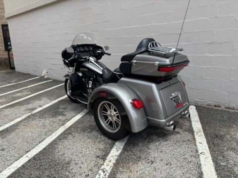 2016 Harley-Davidson Tri Glide® Ultra in Manchester, New Hampshire - Photo 6